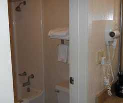 Super 8 By Wyndham Lantana West Palm Beach