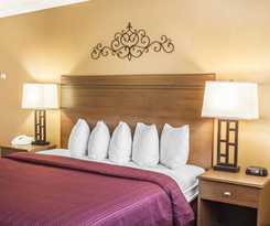 Hotel Quality Inn and Suites Downtown