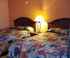 Motel Three Oaks