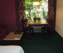Hotel The Ashley Inn and Suites