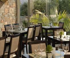 Angela Suites Boutique