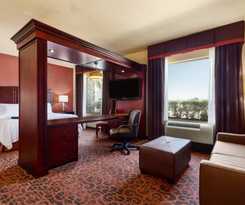 Hotel Hampton Inn and Suites Mission