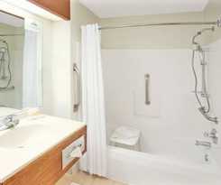  Halsted Inn and Suites Harvey - Chicago Southland
