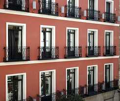 Petit Palace Tres Cruces