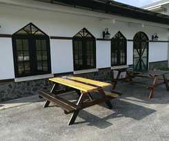 Oak Garden