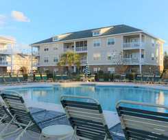 Hotel River Oaks Resort