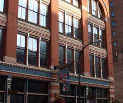 Lofts on Pearl