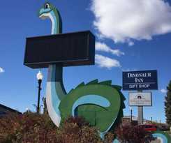 Hotel Dinosaur Inn and Suites
