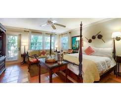 The Caribbean Court Boutique