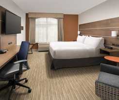 Holiday Inn Express and Suites Baltimore - Bwi Airport North, An Ihg