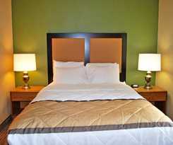 Hotel Welcome Suites Hazelwood