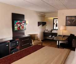Red Roof Inn Plus+ West Springfield
