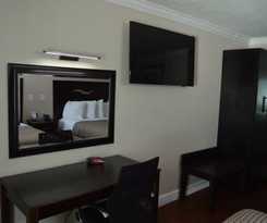 Destin Inn and Suites