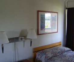 Hillsdale Inn
