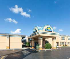 Hotel Days Inn By Wyndham Oklahoma City Fairground
