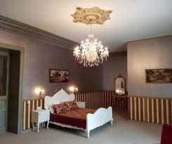 Nf Palace Old City Bucharest