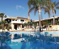 Hotel Villa Carlo Resort