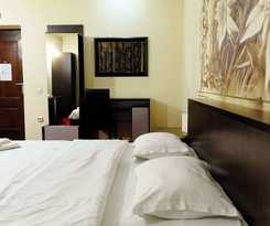 MAX International Hotel & Resort