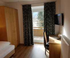 Hotel Dolomiten