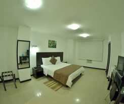 Hotel Pinares Plaza