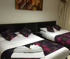 Hotel Imperio La 16