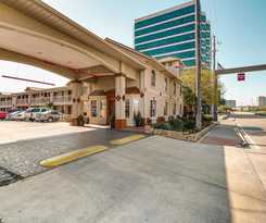Hotel Quality Inn and Suites Dallas - Cityplace