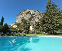 Garden Arco - Adult Only