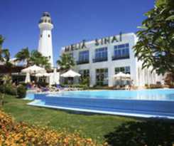 Sunrise Remal Beach Resort