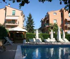  Residence Holidays