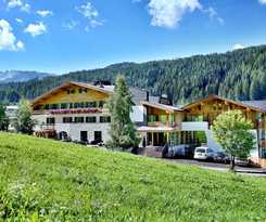 Hotel St&ouml;res - Mountain Nature