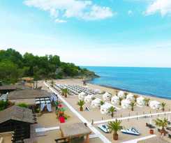 Hotel Oasis Resort and Spa