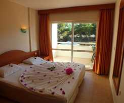 Hotel Tuntas Family Suites Kusadasi