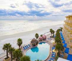 Hotel The Shores Resort and Spa