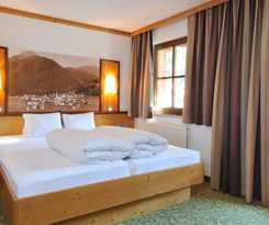  Alpinlounge R&auml;tia Appartements