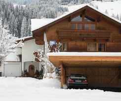 Apartamentos Roulette Apartments Und Zimmer
