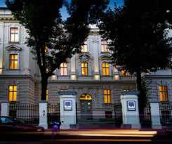Vienna Suites