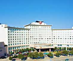 Hotel Huarui Danfeng Jianguo