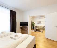  Nadland Apartment