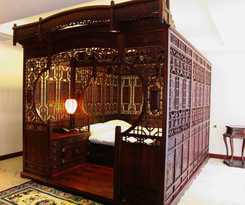 Hotel Imperial Palace