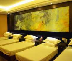  Dehong Shangshui Spa Hotel