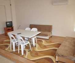 Oz Ulutas Apart Evleri