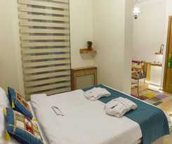  Fide Hotel