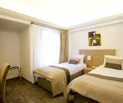  City Hotel