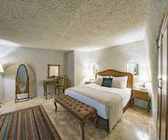 Artemis Cave Suites