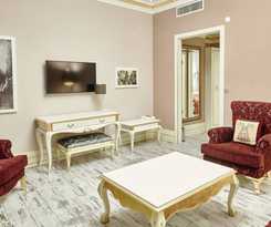 L'agora Old Town Hotel and Bazaar