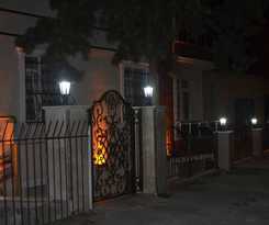 Mina Residence