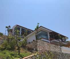  Mandalina Luxury Suites