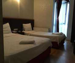 Red White Hotel