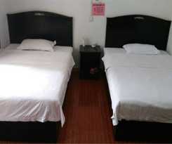  Guilin Qinglin Inn