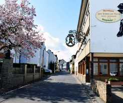 & Weinhaus Zum Schwarzen Bären